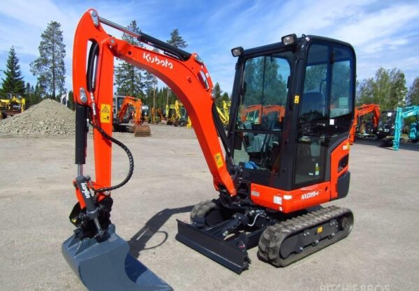 Kubota KX019-4 (2022) – Mini-Pelle 1,9T – 10 h – État Neuf – Image 11
