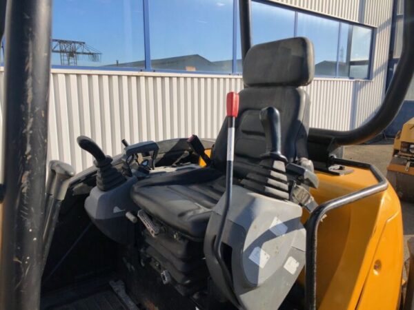 mini-pelle kubota kx61-3 – Image 3